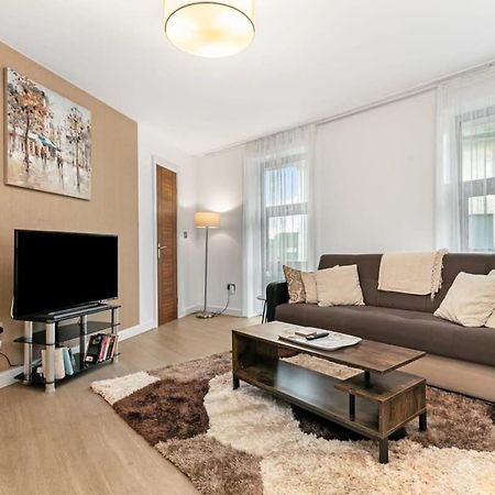 Modern 1 Bedroom Apartment In Woking Town Centre Exteriör bild